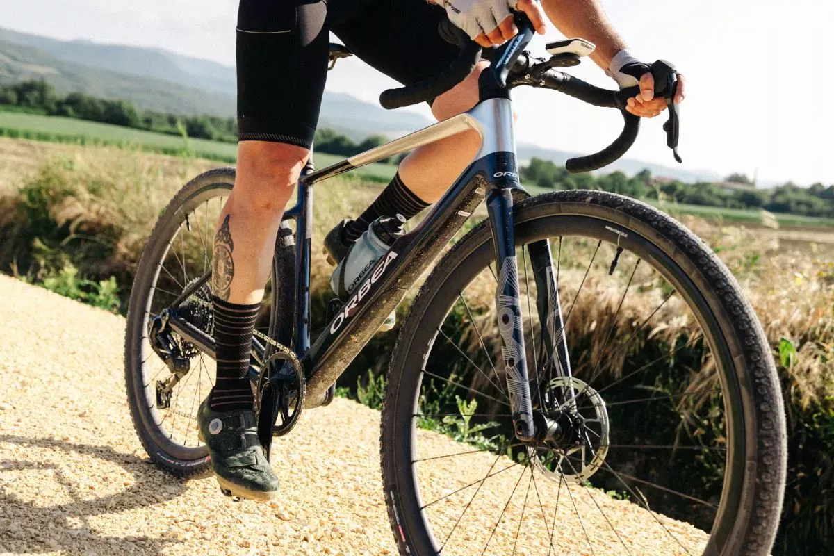 Neumáticos gravel ¿Cuál es la medida y el taqueado ideal?