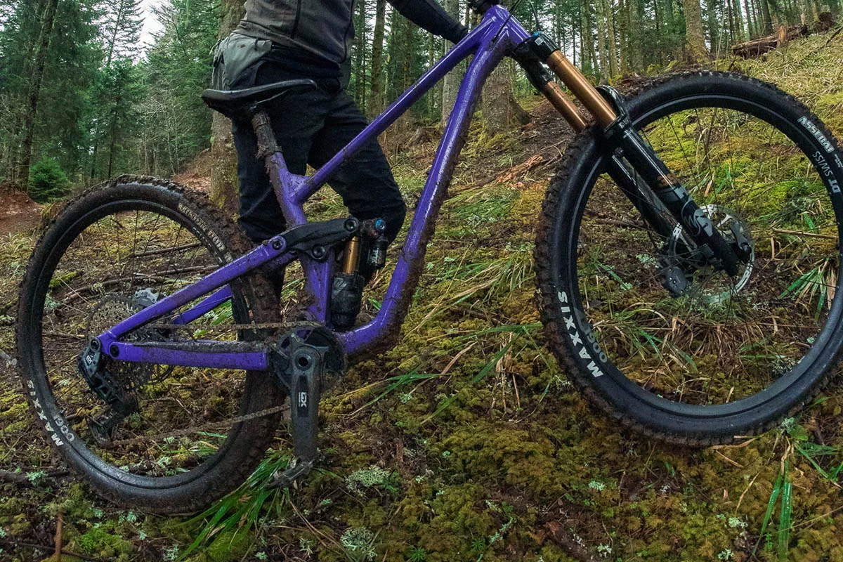 Sistema de suspensión 4-Bar ¿Por qué lo usan muchas MTB y e-bikes?