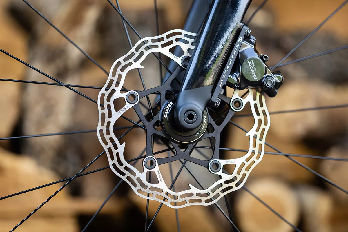 De los “pros” a tu bici; probamos los discos Galfer Shark Road