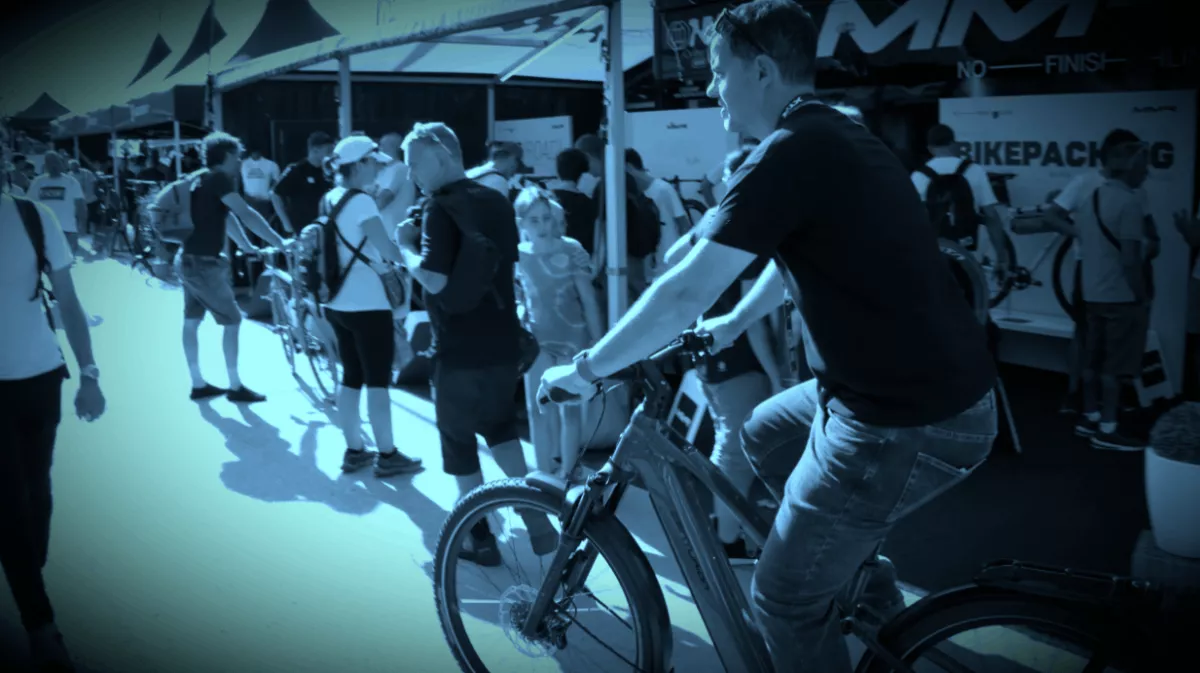 Intentamos ‘mangar’ una e-bike (y no sale bien)