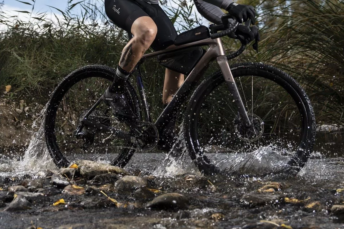 Guía de compra: Trek Checkpoint, gravel aventurero en aluminio y carbono