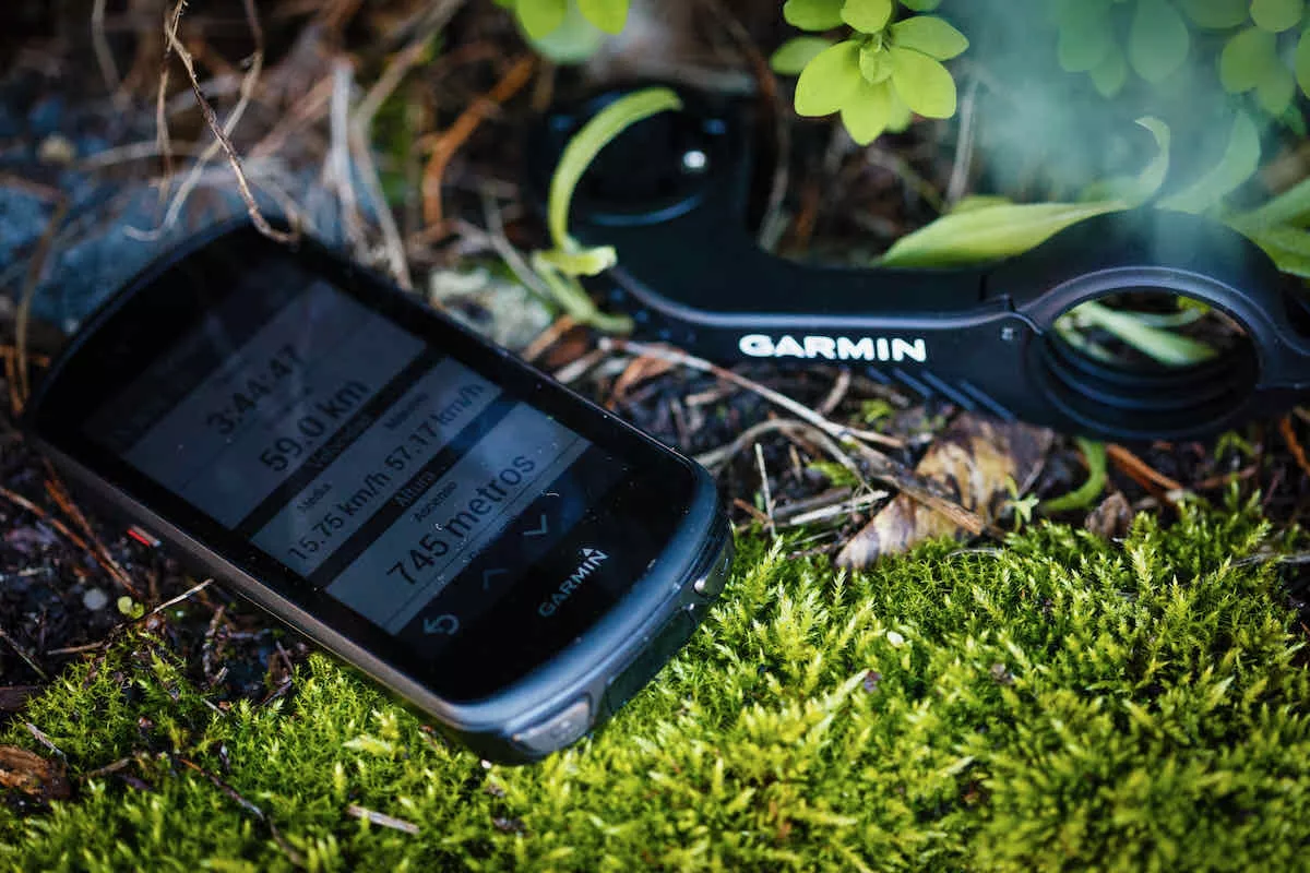 Las claves de la ‘batalla’ de Strava y Suunto contra Garmin