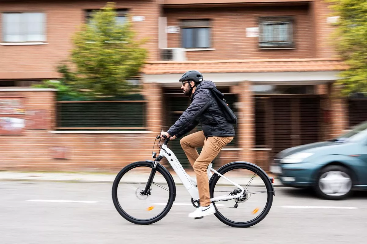 Las mejores opciones de Decathlon para moverse por la ciudad por menos de 1.000 €