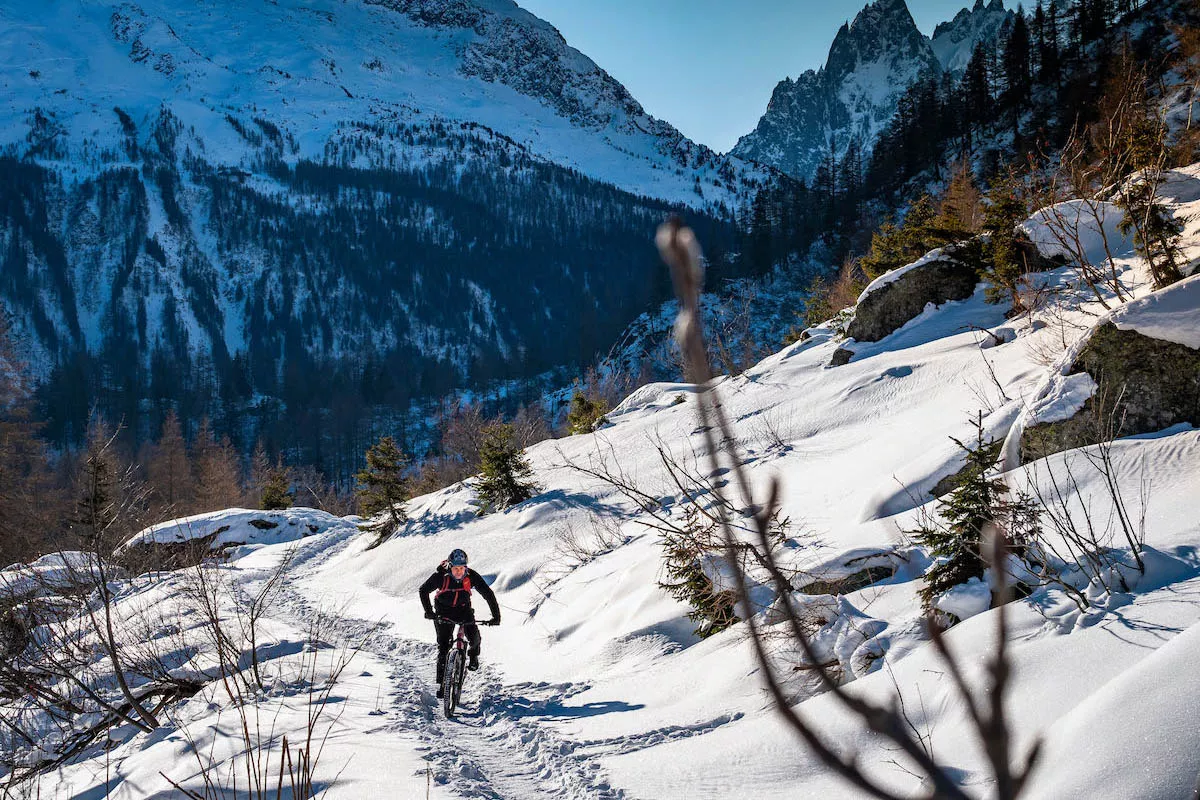 5 consejos básicos para practicar MTB con nieve