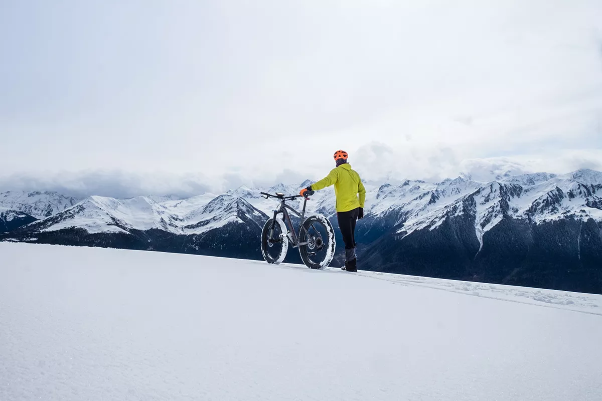 Consejos para entrenar y no perder la forma en invierno (ni sufrir en Navidades)