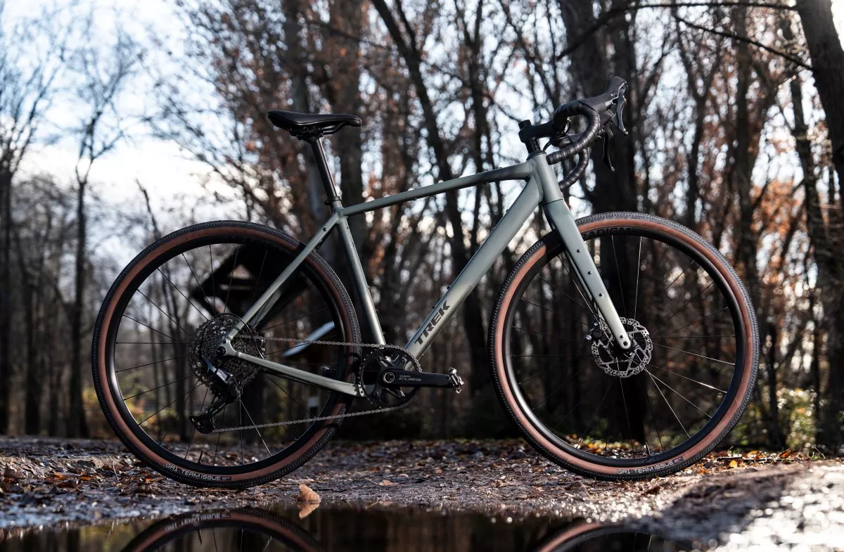 Probamos la Trek Checkpoint ALR 4: perfecta puerta de entrada al gravel