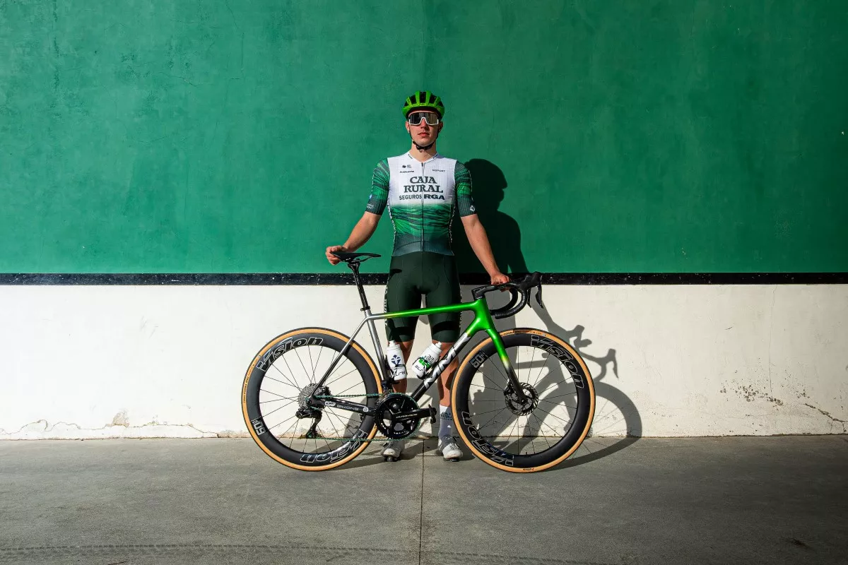 Caja Rural-Seguros RGA y MMR estarán en el Tour 2026