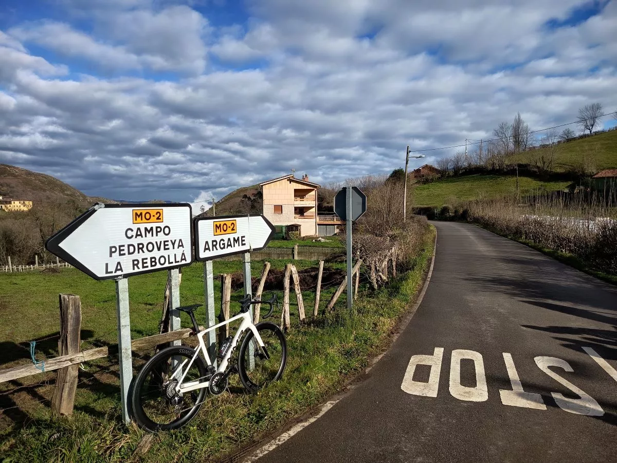 Primeras Pedaladas: MMR Aelion, efectividad en todos los terrenos