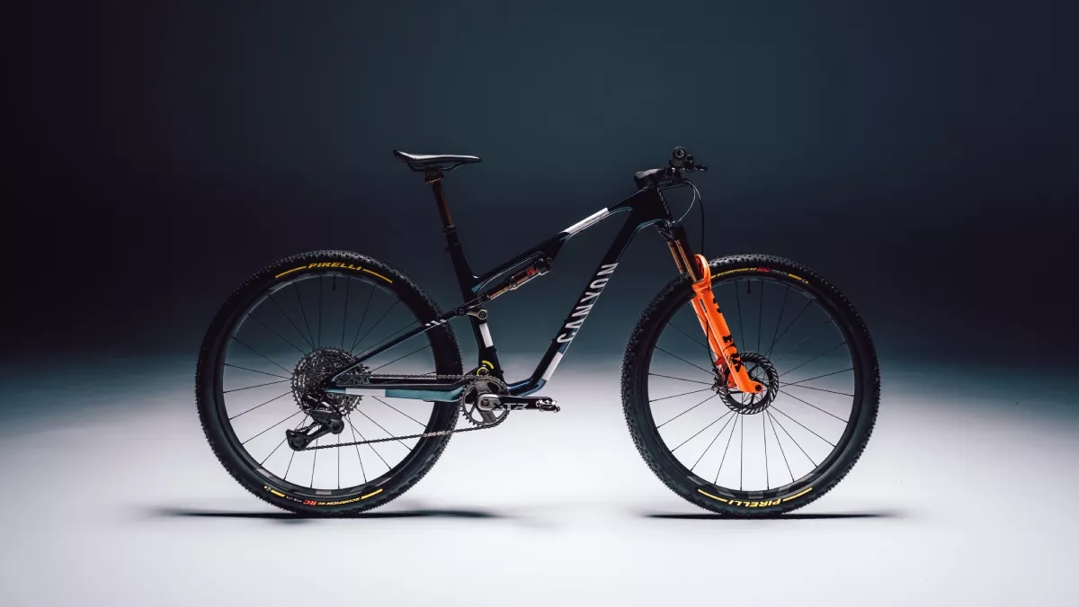 Nueva Canyon Lux World Cup CFR: más ligera, con mayor recorrido y flip-chip ‘anti-squat’