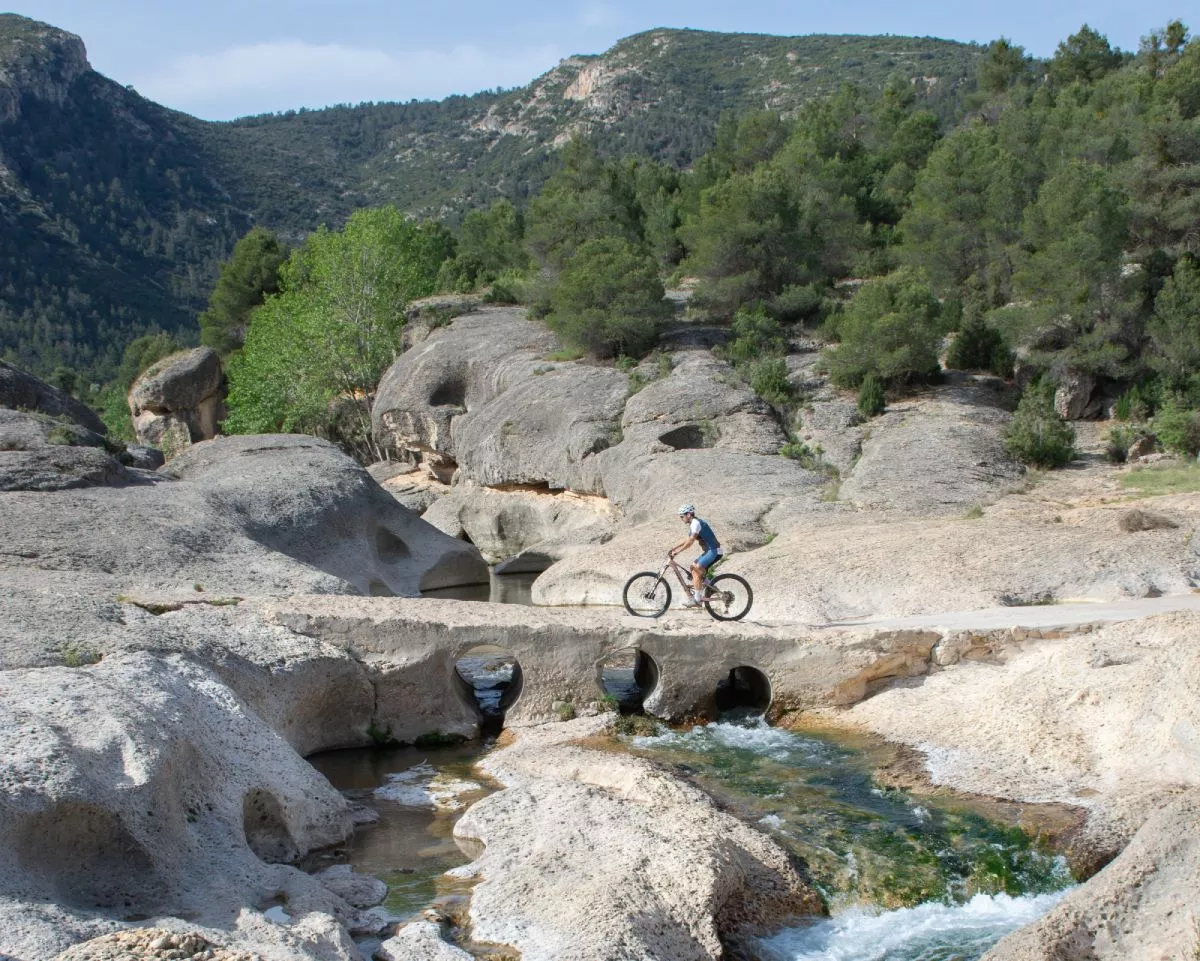 Senderos con Historia inaugura bike park y nueva ruta en el Matarraña y Bajo Aragón