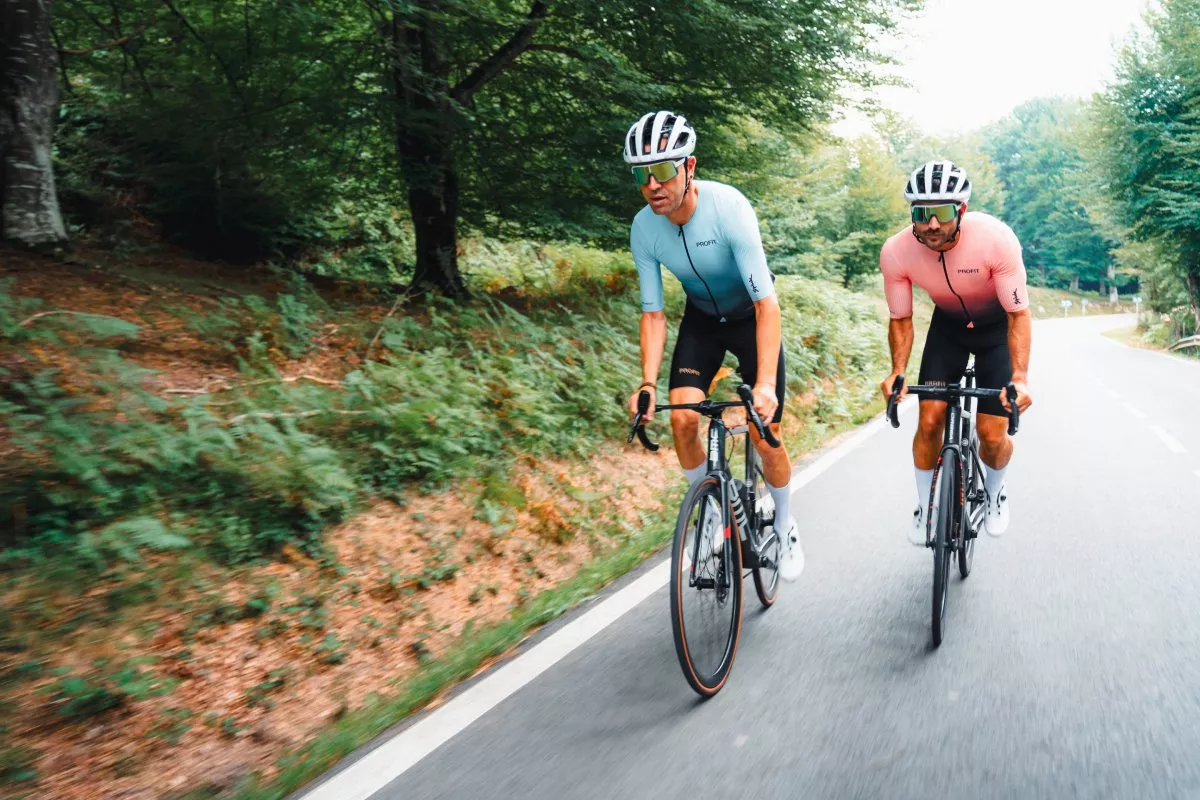 Spiuk Vitamina: el pack especial de maillot y gafas diseñado por la marca para este verano