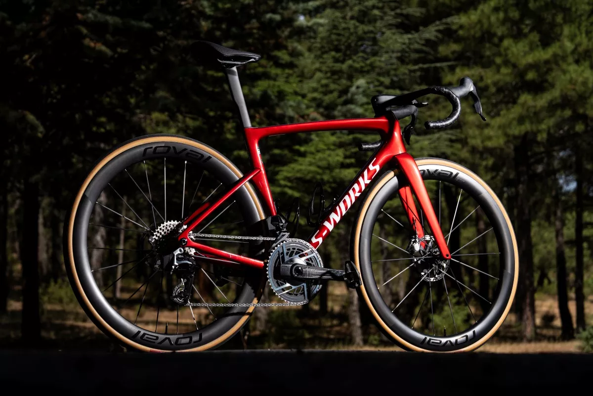 Primeras Pedaladas: nueva S-Works Tarmac SL9 ¿La mejor bicicleta de competición del momento?