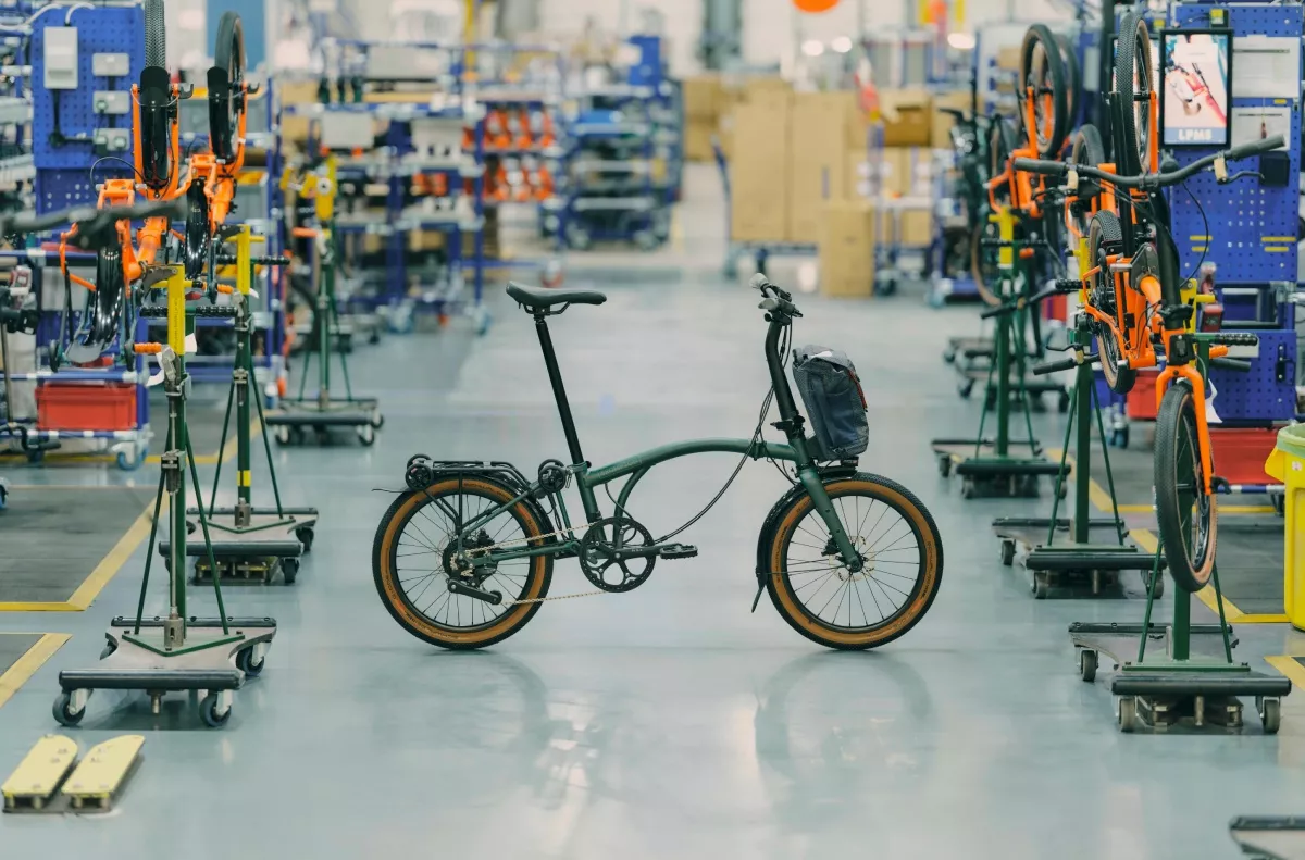 Decathlon se incorpora a Brompton para potenciar sus bicicletas plegables a nivel global