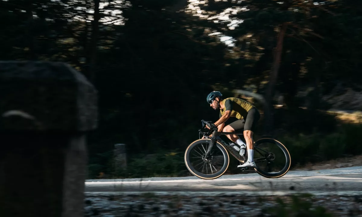 Probamos la nueva Orbea Orca Aero, más rápida, estable y ligera