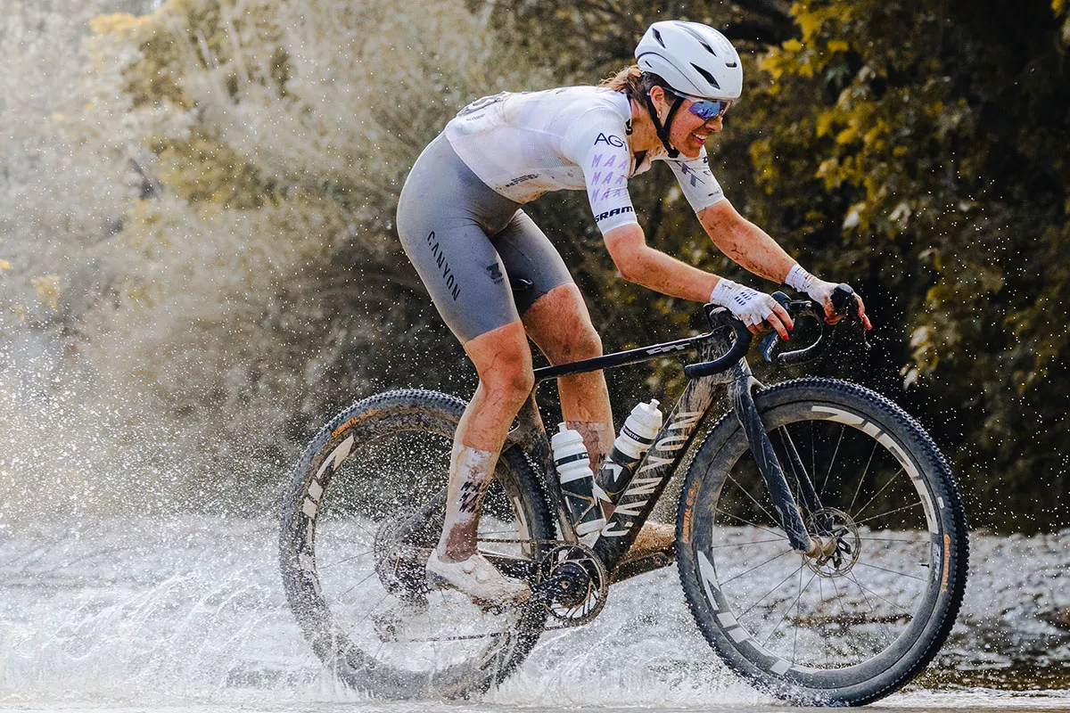 Nueva Canyon Grail Gen3: más aero, rápida y polivalente con 57 mm de paso de rueda