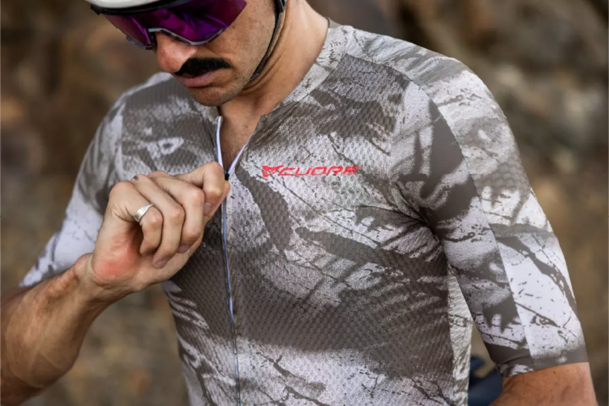 Cuore, personalización (sin límite) de ropa ciclista como seña de identidad