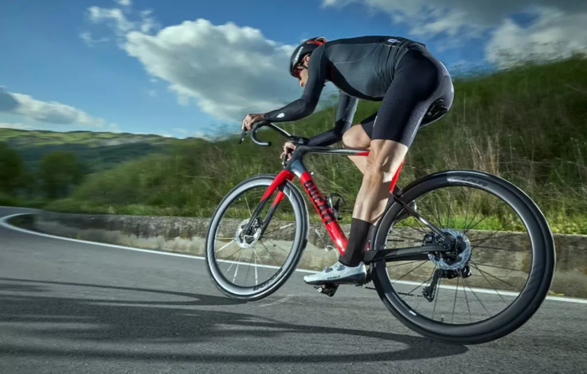 ADN de carreras y estilo italiano: así es la gama de bicicletas de Ducati Cycling