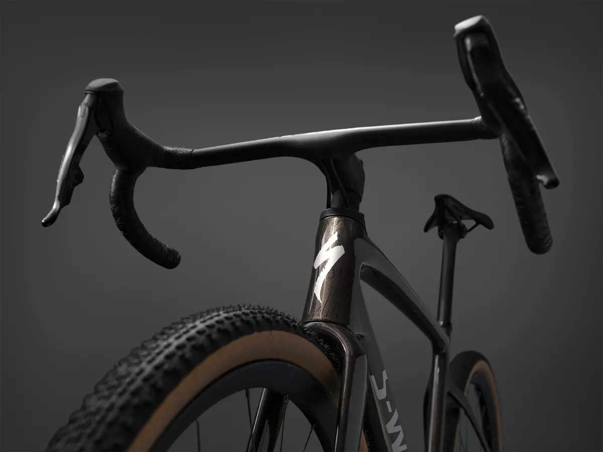 Nueva S-Works Diverge 4, con Future Shock 3.3… ¡y cableado interno!