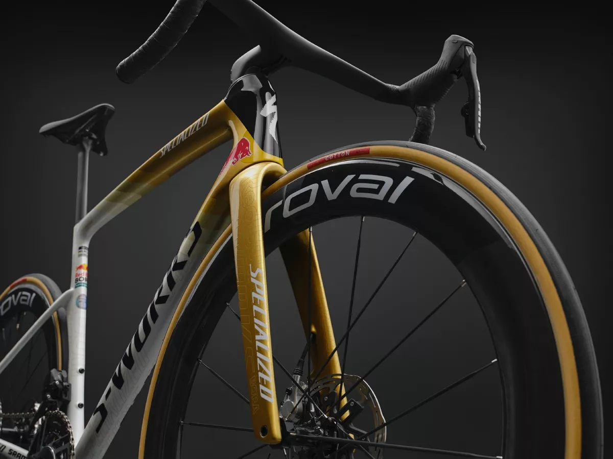 Para (muy) fans de Remco… llega la S-Works Tarmac SL9 LTD del ciclista belga