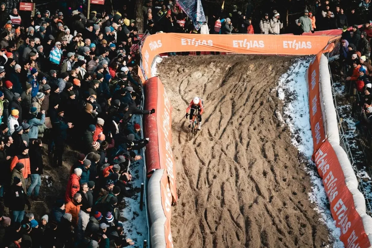 Copa del Mundo de Ciclocross 2026-2027: calendario, favoritos y cobertura