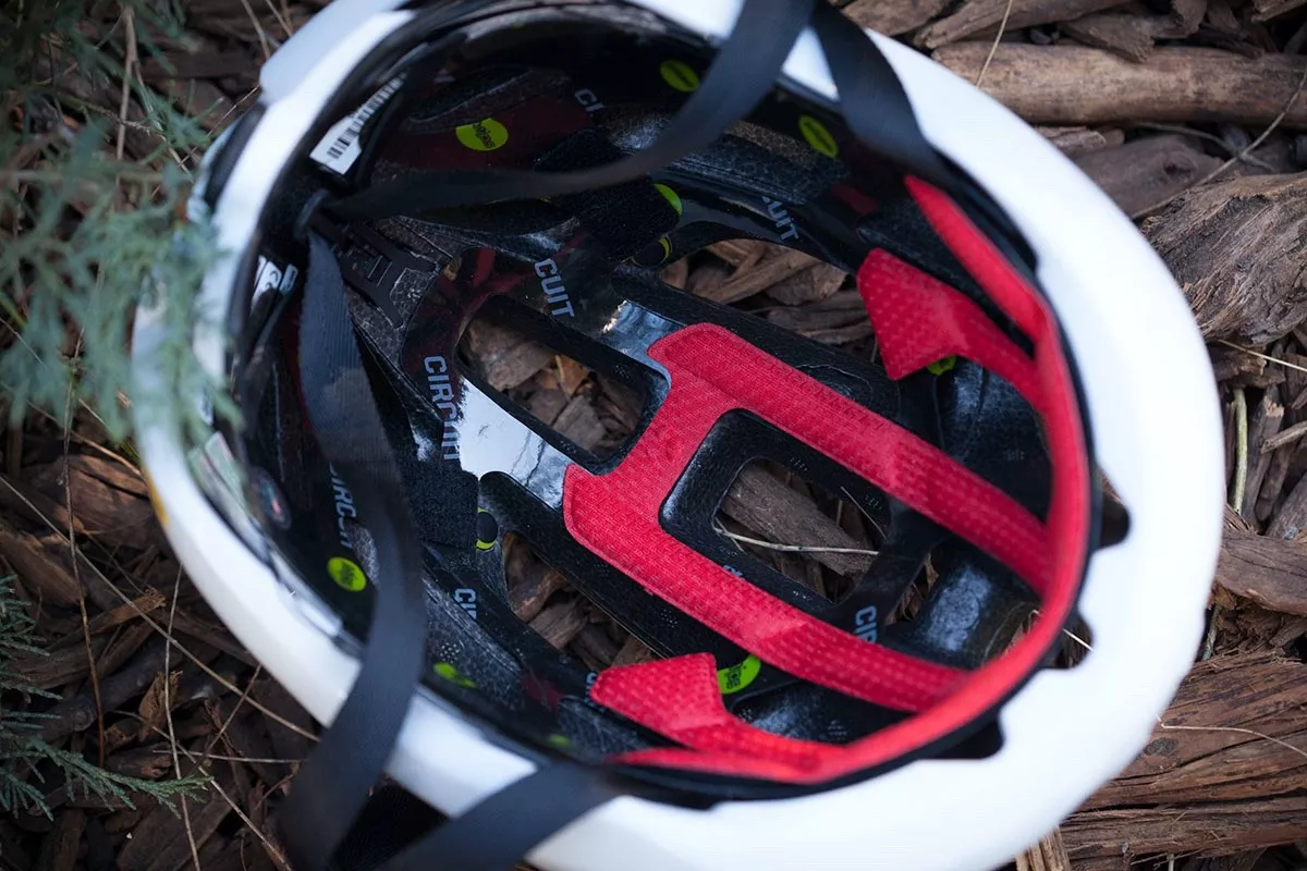 Casco Bontrager Circuit con tecnología Mips