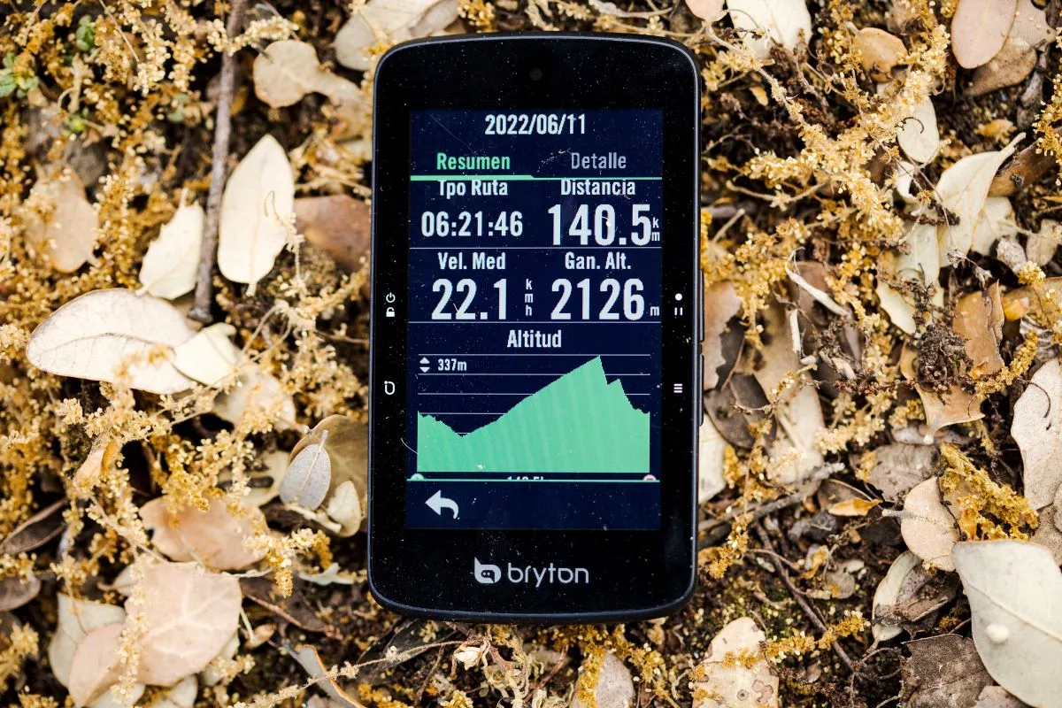 Probamos el GPS Bryton Rider S800, más batería, mejor software y mensaje por voz